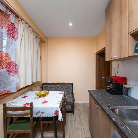 миели By Flat Manаger Apartment